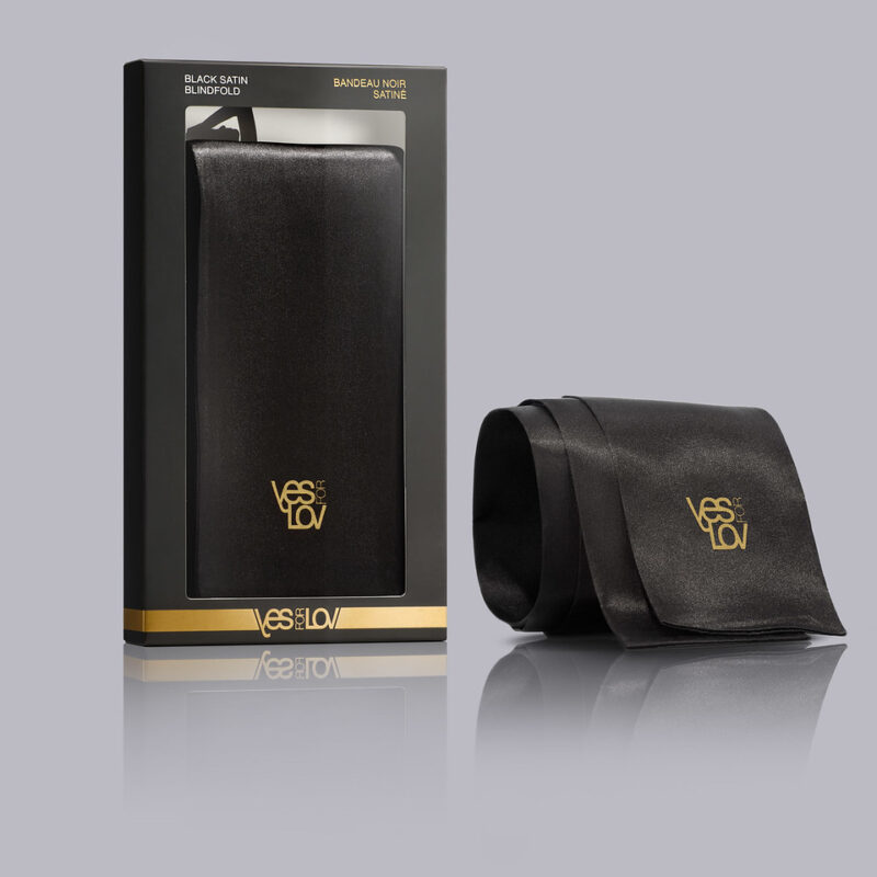 YESforLOV Black Satin Blindfold